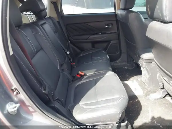 JA4J24A57JZ605754 2018 MITSUBISHI OUTLANDER - Image 8
