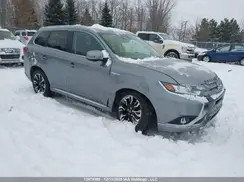 JA4J24A57JZ611876 2018 MITSUBISHI OUTLANDER