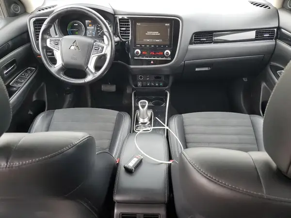 JA4J24A57LZ610326 2020 MITSUBISHI OUTLANDER - Image 8
