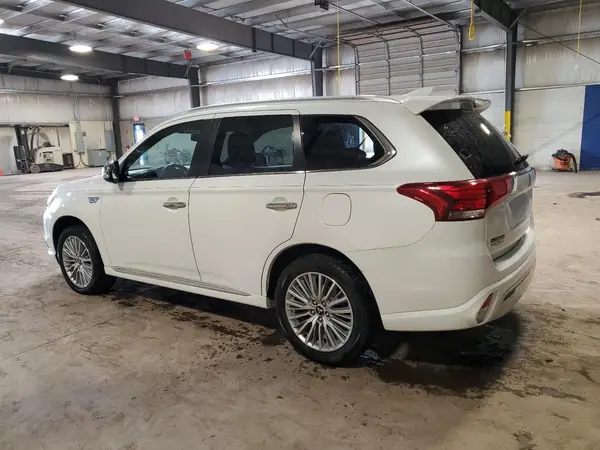 JA4J24A58KZ046846 2019 MITSUBISHI OUTLANDER - Image 2