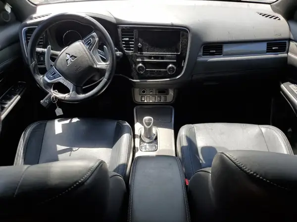 JA4J24A58KZ052193 2019 MITSUBISHI OUTLANDER - Image 8