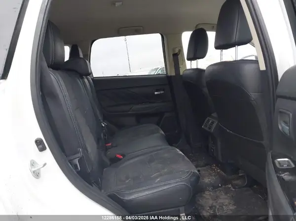 JA4J24A58KZ607952 2019 MITSUBISHI OUTLANDER - Image 8