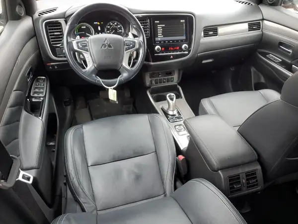 JA4J24A58LZ027859 2020 MITSUBISHI OUTLANDER - Image 8