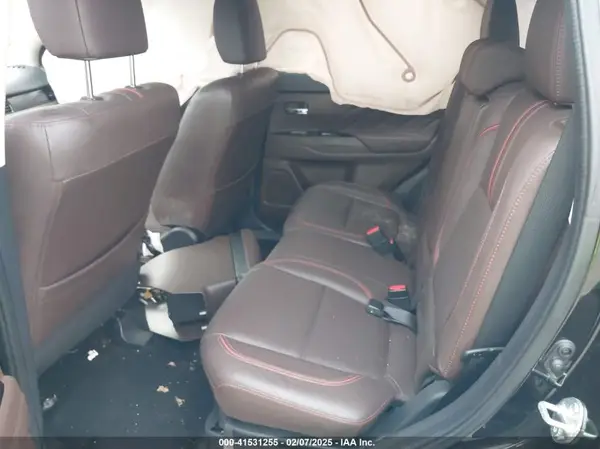 JA4J24A59JZ032131 2018 MITSUBISHI OUTLANDER - Image 8