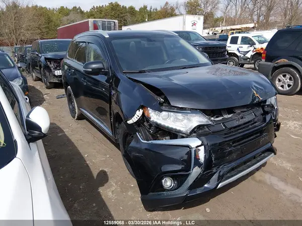 JA4J24A59JZ608915 2018 MITSUBISHI OUTLANDER - Image 1