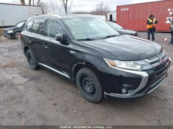 JA4J24A59JZ612947 2018 MITSUBISHI OUTLANDER - Image 1