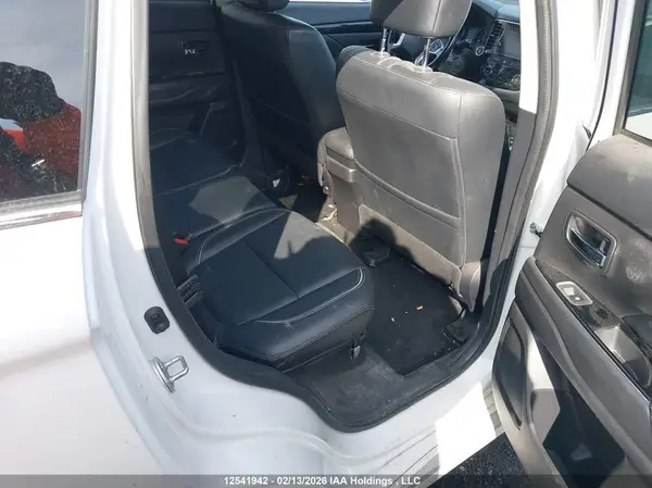 JA4J24A59JZ613161 2018 MITSUBISHI OUTLANDER - Image 8