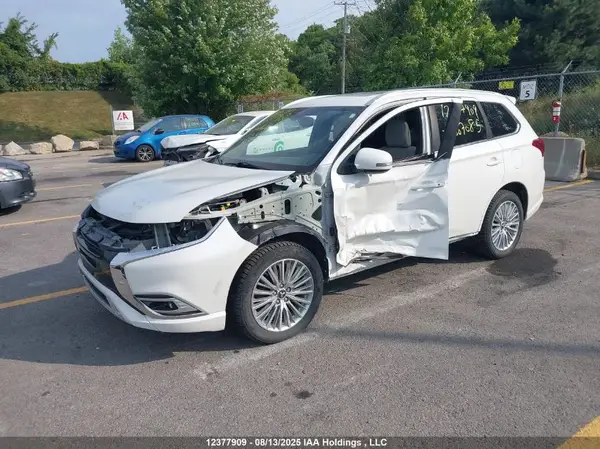 JA4J24A59KZ607085 2019 MITSUBISHI OUTLANDER - Image 2