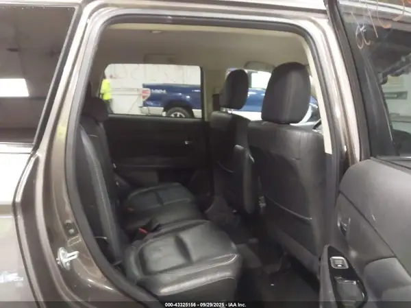 JA4J24A5XJZ027617 2018 MITSUBISHI OUTLANDER - Image 8