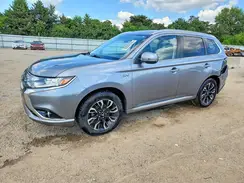 JA4J24A5XJZ030372 2018 MITSUBISHI OUTLANDER