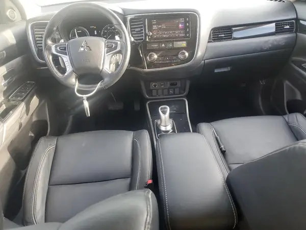JA4J24A5XJZ071892 2018 MITSUBISHI OUTLANDER - Image 8