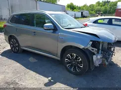 JA4J24A5XJZ607076 2018 MITSUBISHI OUTLANDER