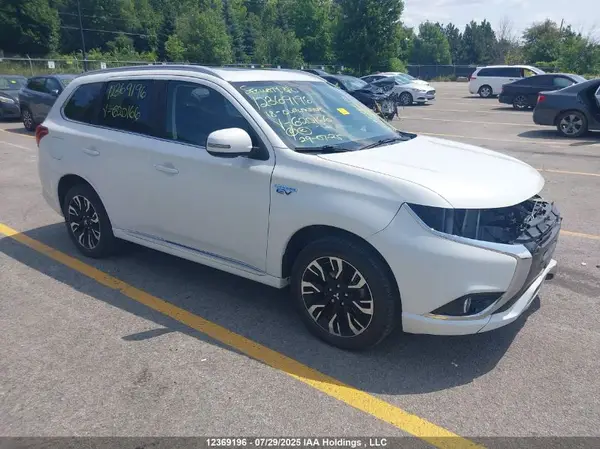 JA4J24A5XJZ620166 2018 MITSUBISHI OUTLANDER - Image 1