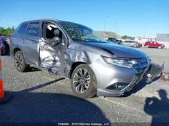JA4J24A5XJZ620846 2018 MITSUBISHI OUTLANDER