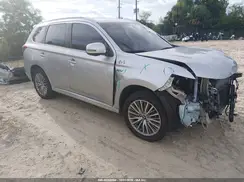 JA4J24A5XLZ029564 2020 MITSUBISHI OUTLANDER
