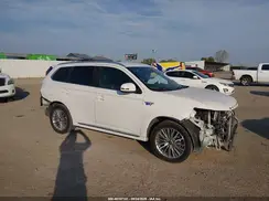 JA4J2VA70NZ021886 2022 MITSUBISHI OUTLANDER