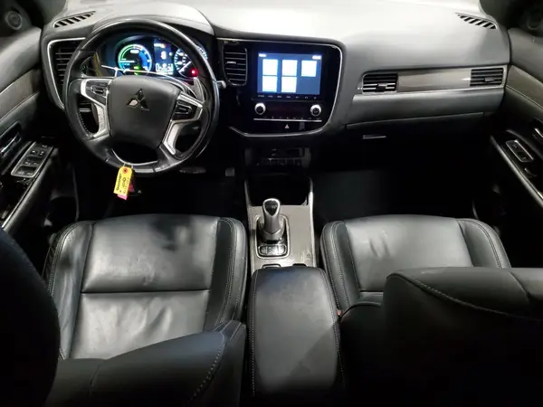 JA4J2VA72NZ032923 2022 MITSUBISHI OUTLANDER - Image 8