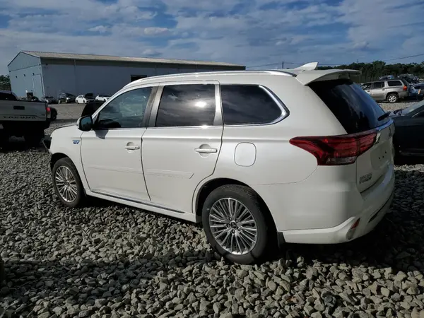 JA4J2VA73MZ000769 2021 MITSUBISHI OUTLANDER - Image 2