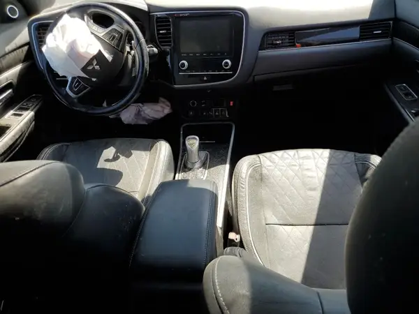 JA4J2VA73MZ001114 2021 MITSUBISHI OUTLANDER - Image 8