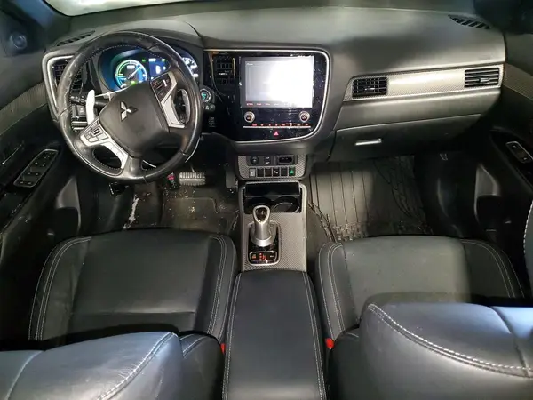 JA4J2VA74NZ030008 2022 MITSUBISHI OUTLANDER - Image 8