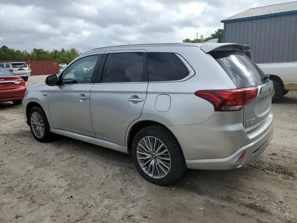 JA4J2VA74NZ050775 2022 MITSUBISHI OUTLANDER - Image 2