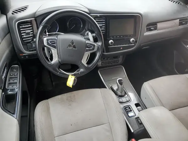 JA4J2VA74NZ050775 2022 MITSUBISHI OUTLANDER - Image 8
