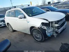 JA4J2VA76NZ617293 2022 MITSUBISHI OUTLANDER