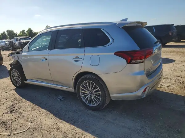 JA4J2VA78NZ028875 2022 MITSUBISHI OUTLANDER - Image 2