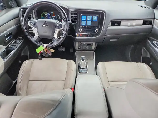 JA4J2VA7XNZ030773 2022 MITSUBISHI OUTLANDER - Image 8