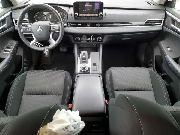JA4J3TA80NZ030114 2022 MITSUBISHI OUTLANDER - Image 8