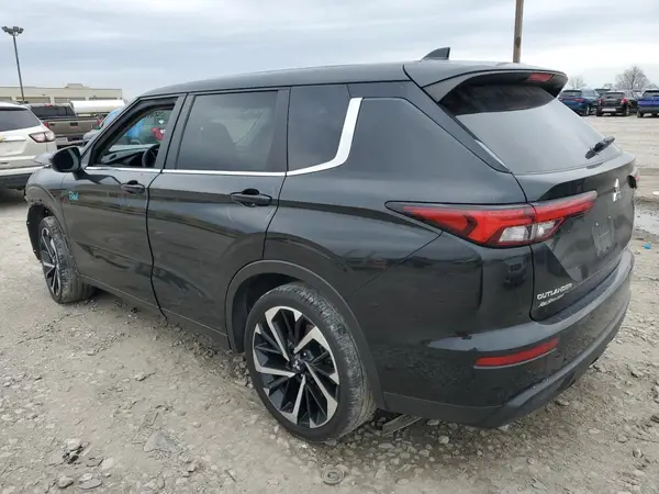 JA4J3TA81NZ016397 2022 MITSUBISHI OUTLANDER - Image 2