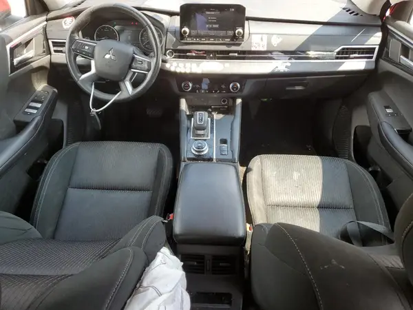 JA4J3TA81NZ023818 2022 MITSUBISHI OUTLANDER - Image 8