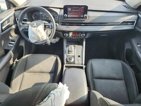 JA4J3TA82NZ026677 2022 MITSUBISHI OUTLANDER - Image 8