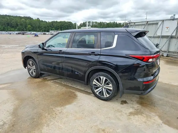 JA4J3TA82NZ050753 2022 MITSUBISHI OUTLANDER - Image 2