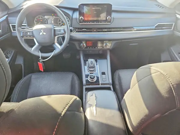 JA4J3TA82NZ065852 2022 MITSUBISHI OUTLANDER - Image 8