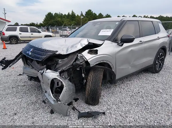JA4J3TA82NZ073787 2022 MITSUBISHI OUTLANDER - Image 2