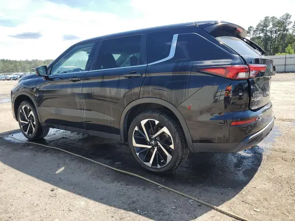 JA4J3TA83NZ014604 2022 MITSUBISHI OUTLANDER - Image 2