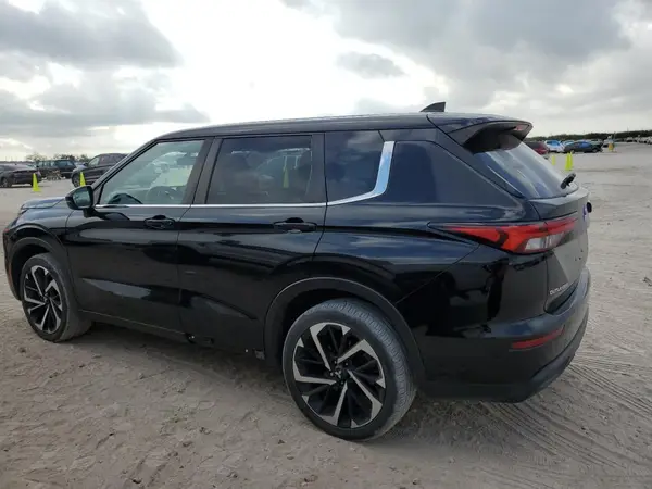 JA4J3TA83NZ020192 2022 MITSUBISHI OUTLANDER - Image 2