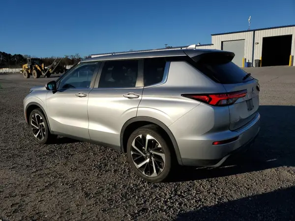 JA4J3TA84NZ018287 2022 MITSUBISHI OUTLANDER - Image 2