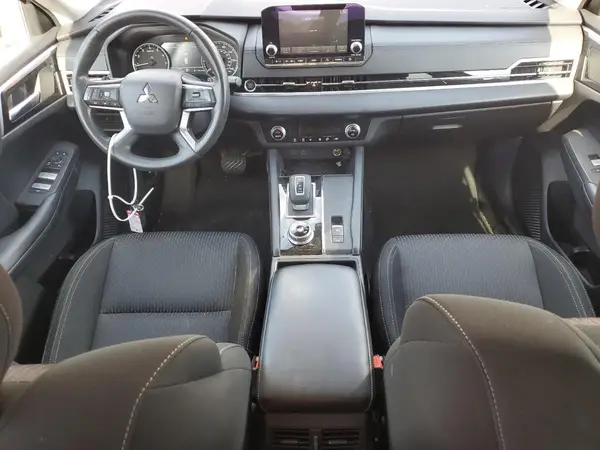 JA4J3TA84NZ018841 2022 MITSUBISHI OUTLANDER - Image 8