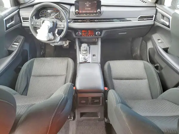 JA4J3TA84PZ015456 2023 MITSUBISHI OUTLANDER - Image 8