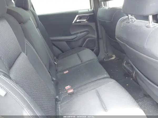 JA4J3TA85NZ015060 2022 MITSUBISHI OUTLANDER - Image 8