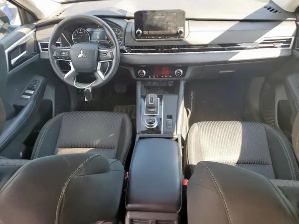 JA4J3TA85NZ015303 2022 MITSUBISHI OUTLANDER - Image 8