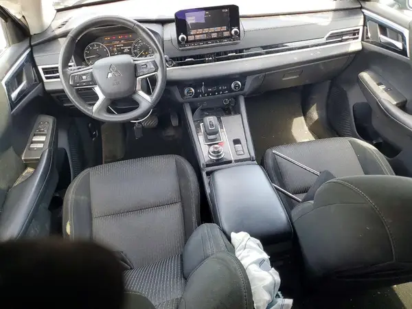 JA4J3TA85NZ032313 2022 MITSUBISHI OUTLANDER - Image 8