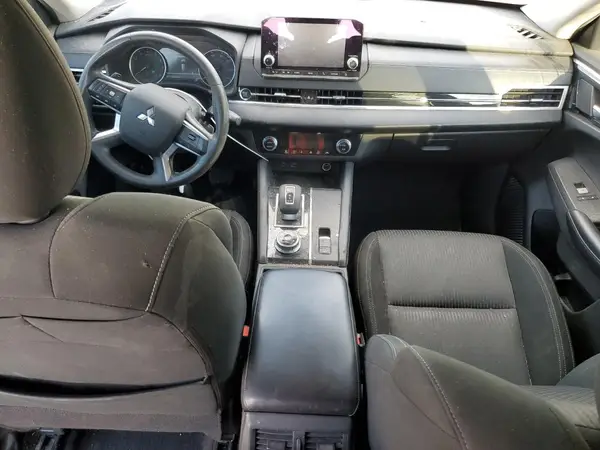 JA4J3TA87NZ045712 2022 MITSUBISHI OUTLANDER - Image 8