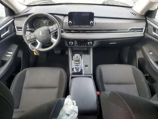 JA4J3TA87NZ072845 2022 MITSUBISHI OUTLANDER - Image 8