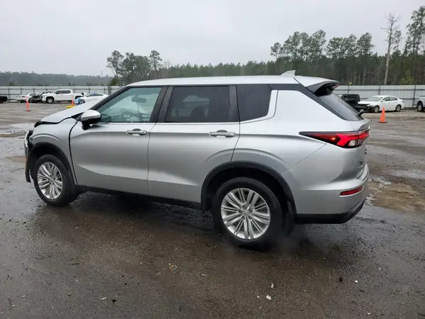 JA4J3TA88NZ019166 2022 MITSUBISHI OUTLANDER - Image 2