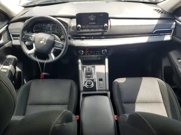 JA4J3TA88NZ020267 2022 MITSUBISHI OUTLANDER - Image 8