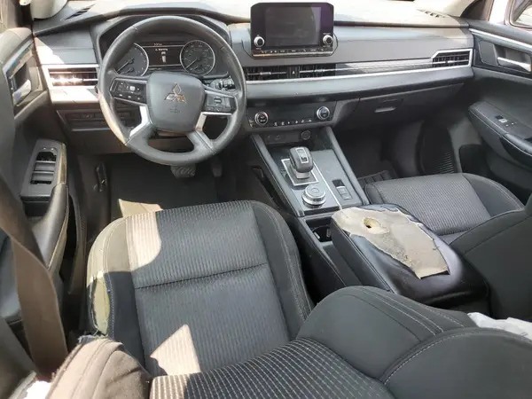 JA4J3TA88NZ029972 2022 MITSUBISHI OUTLANDER - Image 8