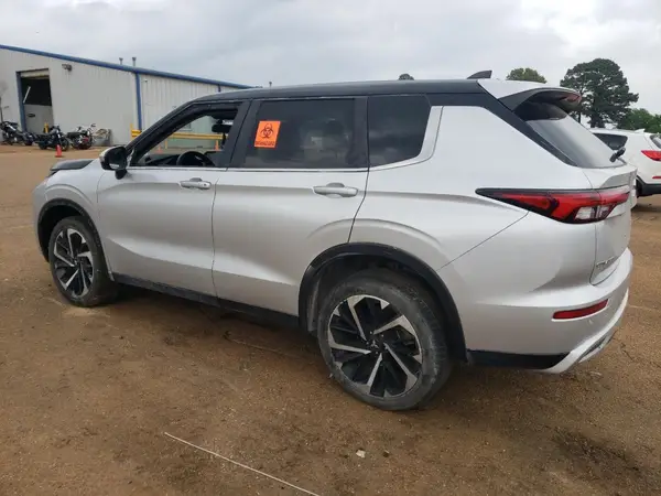 JA4J3UA80NZ016347 2022 MITSUBISHI OUTLANDER - Image 2